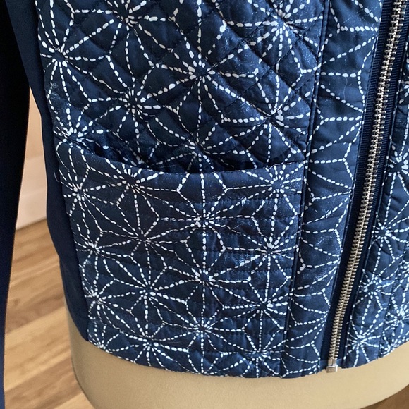 Lululemon Jacket - Picture 11 of 16